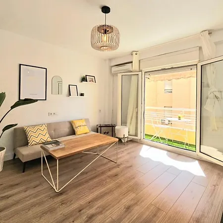 City Centre Damar Apartment *